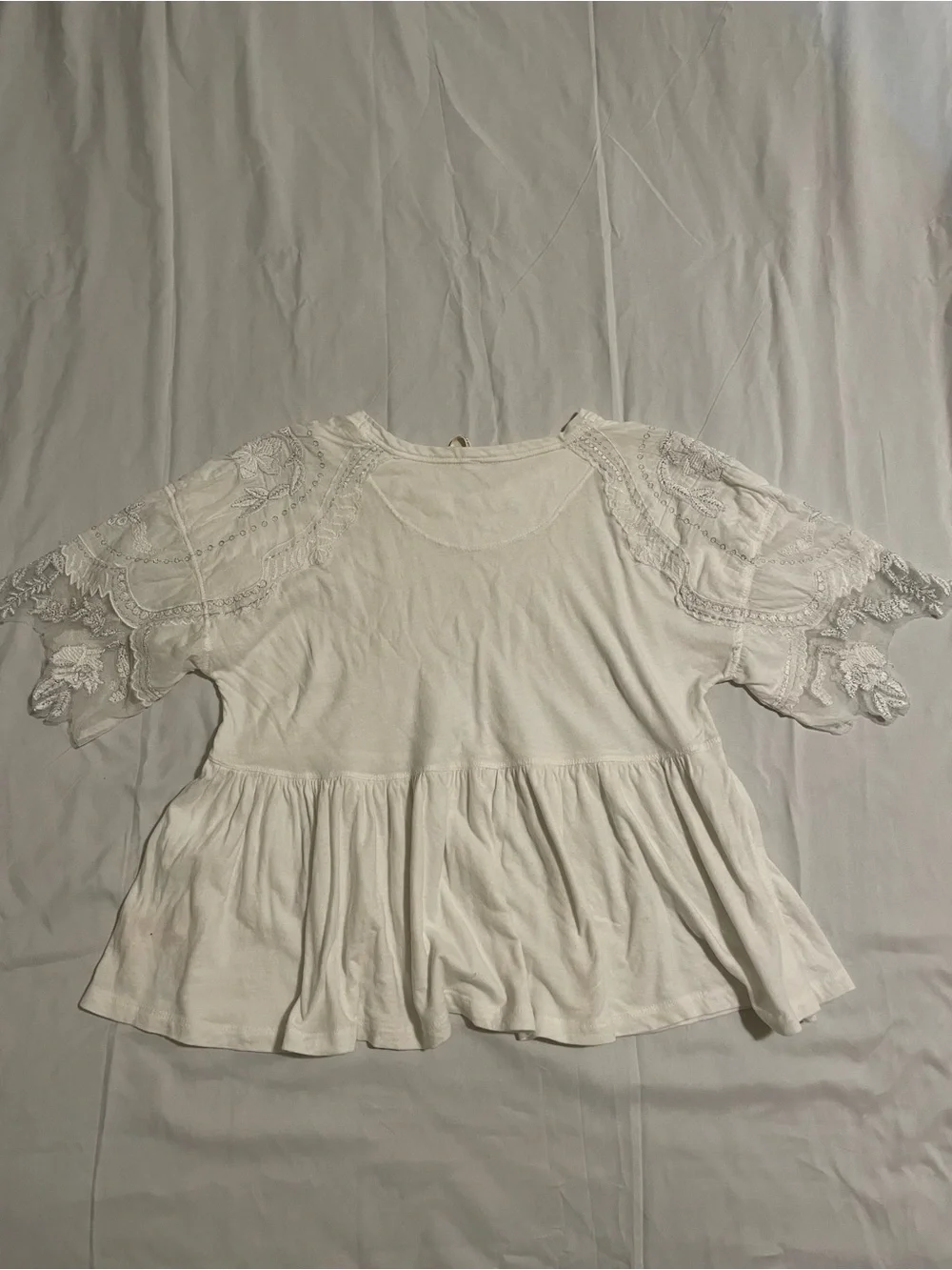 Free People Women's White Lace-Sleeve Peplum Tunic Top